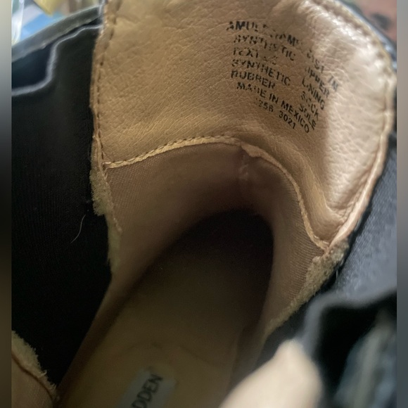 Steve Madden Chelsea Boots🐈‍⬛☕️ - Picture 5 of 5